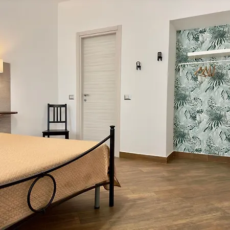 Dimora Degli Ulivi 4* 卡普里奥里