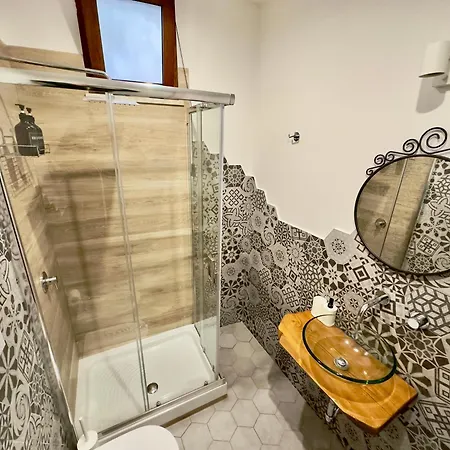 Dimora Degli Ulivi Couette-café
