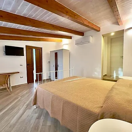 Dimora Degli Ulivi 4*